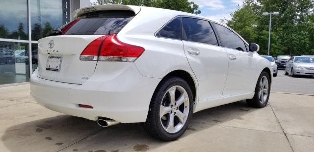7910-toyota-venza-2011-2822