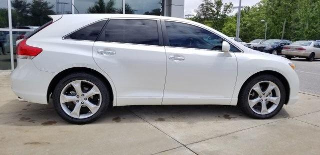 7911-toyota-venza-2011-2822