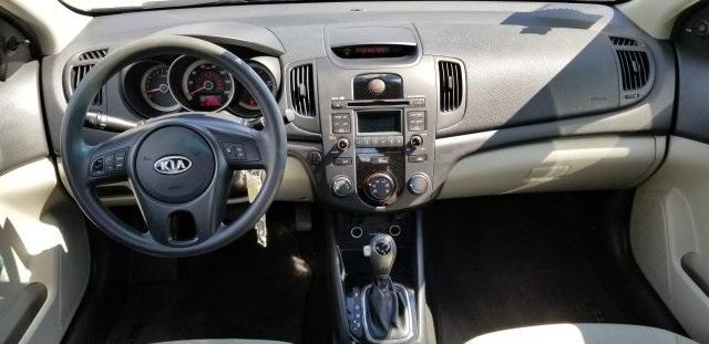 7933-kia-forte-2012-c5422