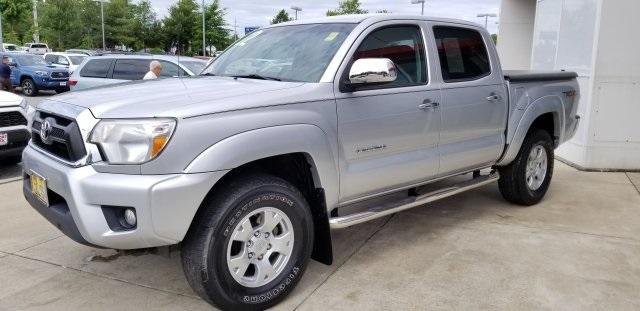 7968-toyota-tacoma-2012-7594
