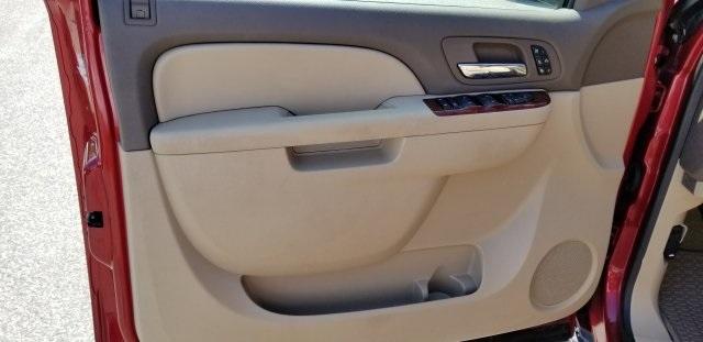 8005-chevrolet-tahoe-2013-ck10706