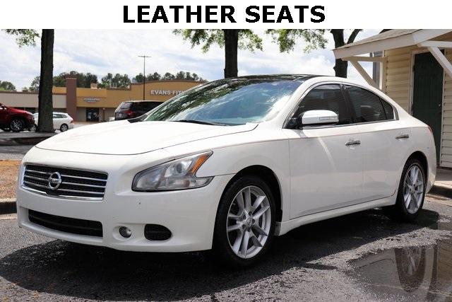 806-nissan-maxima-2011-16211