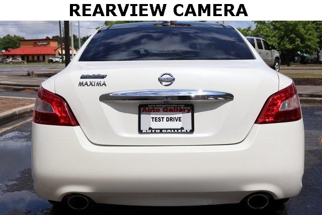 809-nissan-maxima-2011-16211