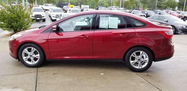 8096-ford-focus-2014-p3f