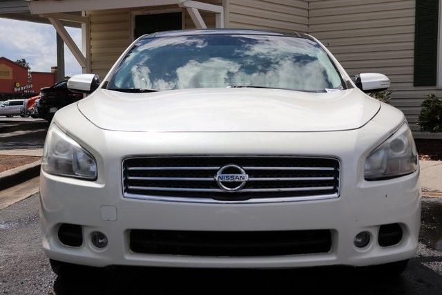 813-nissan-maxima-2011-16211