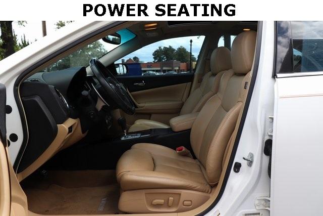 817-nissan-maxima-2011-16211