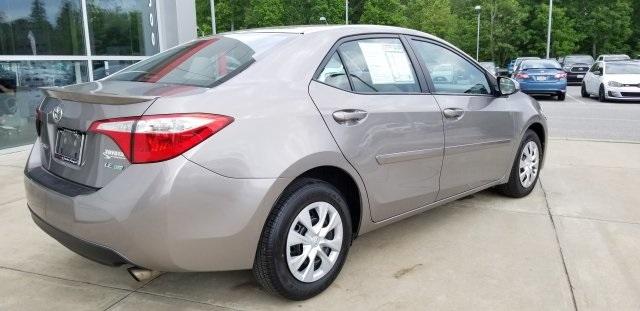 8191-toyota-corolla-2014-