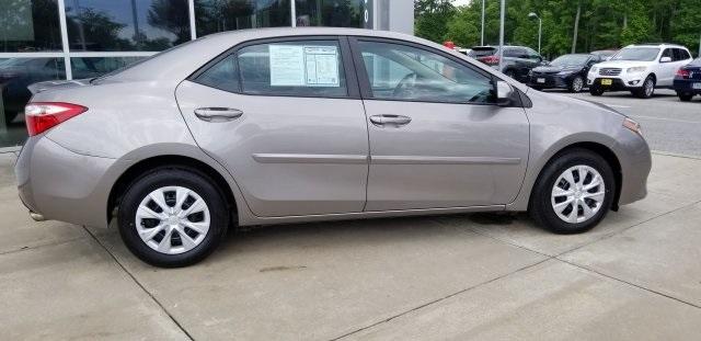 8192-toyota-corolla-2014-