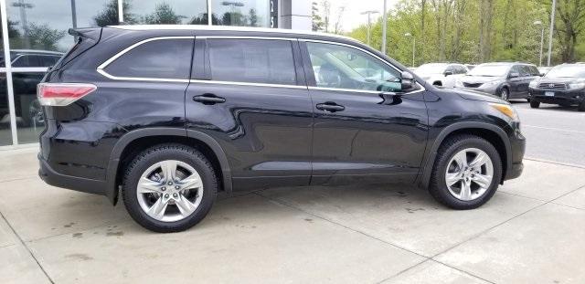 8229-toyota-highlander-2014-