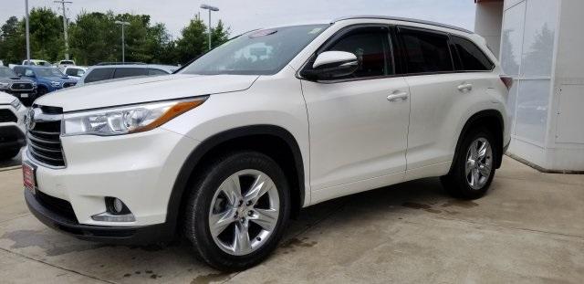 8269-toyota-highlander-2014-highlander