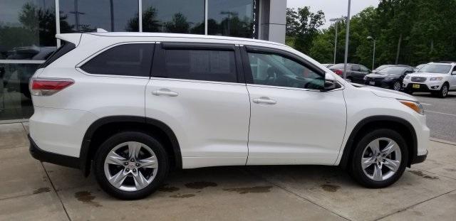 8274-toyota-highlander-2014-highlander