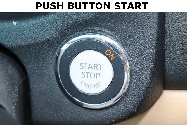 830-nissan-maxima-2011-16211