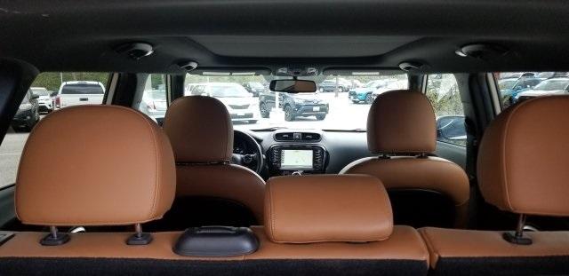 8304-kia-soul-2015-b2542