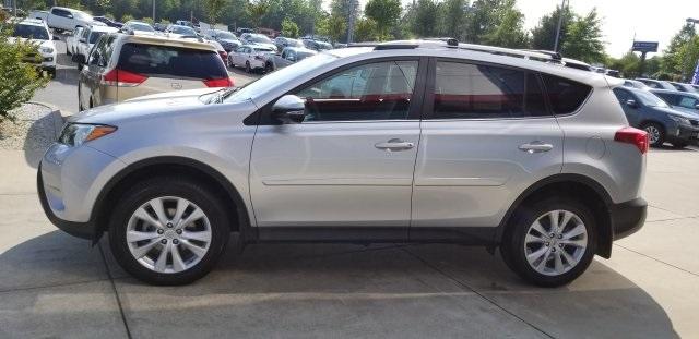 8309-toyota-rav4-2015-4452