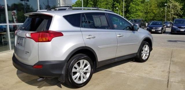 8312-toyota-rav4-2015-4452