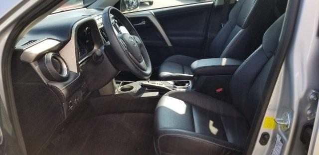 8316-toyota-rav4-2015-4452