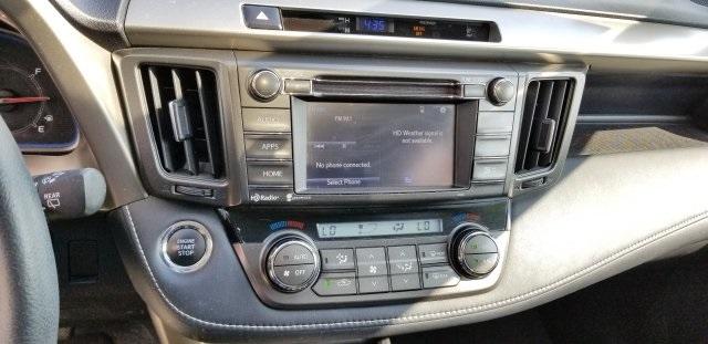 8318-toyota-rav4-2015-4452