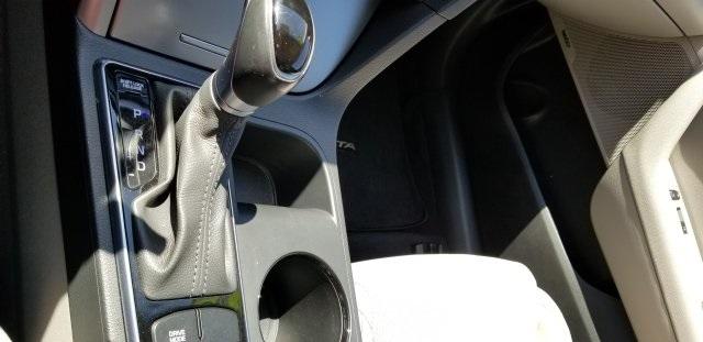 8343-hyundai-sonata-2015-28472f4p