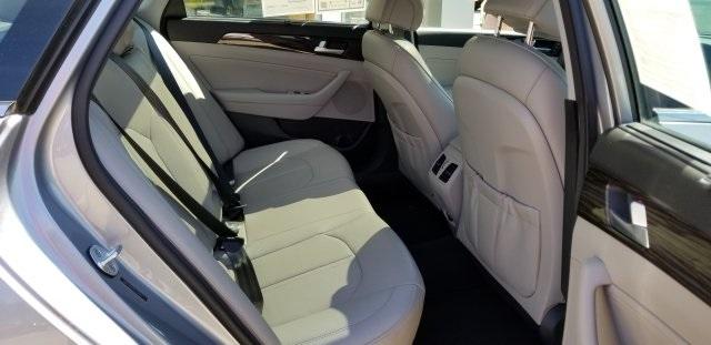 8345-hyundai-sonata-2015-28472f4p