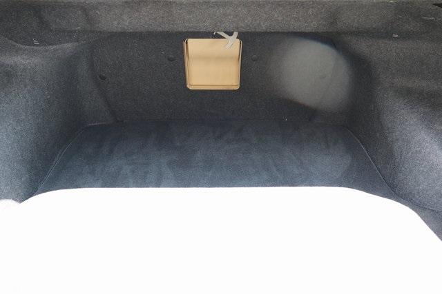 838-nissan-maxima-2011-16211