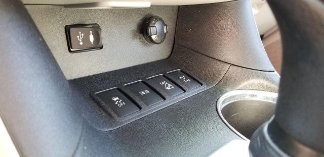 8409-toyota-highlander-2015-