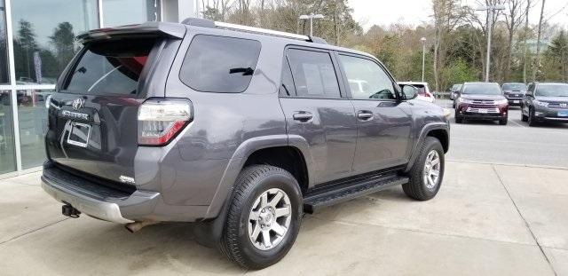 8452-toyota-4runner-2015-