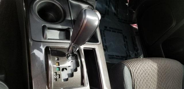 8458-toyota-4runner-2015-