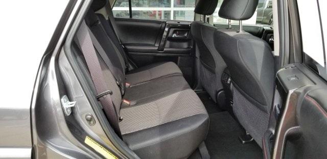 8462-toyota-4runner-2015-