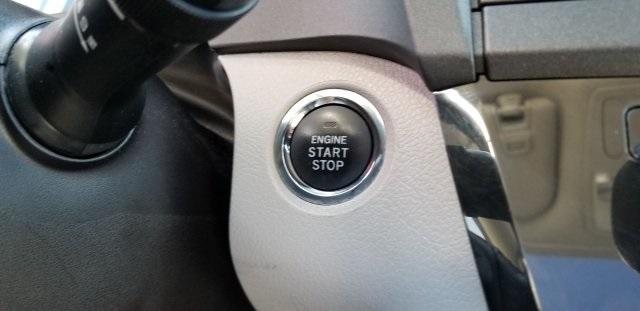 8498-toyota-sienna-2015-5328