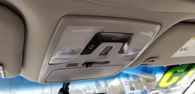 8503-toyota-sienna-2015-5328