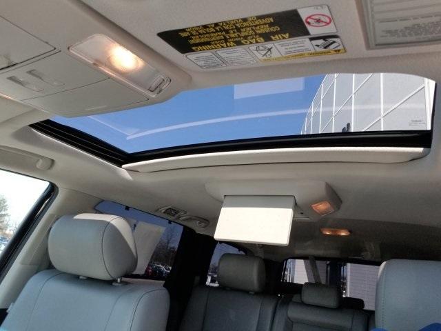 8575-toyota-sequoia-2015-7929