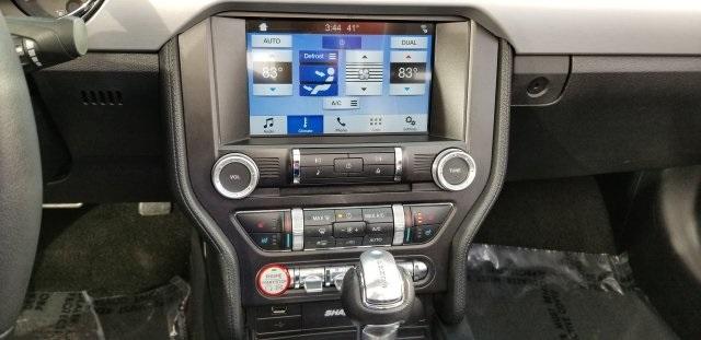 8642-ford-mustang-2016-p8u