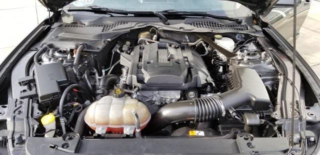 8646-ford-mustang-2016-p8u