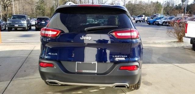 8686-jeep-cherokee-2016-kljp74