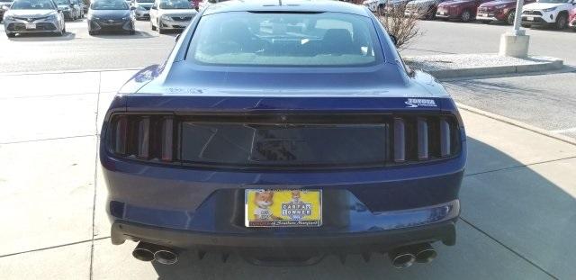 8711-ford-mustang-2016-p8c