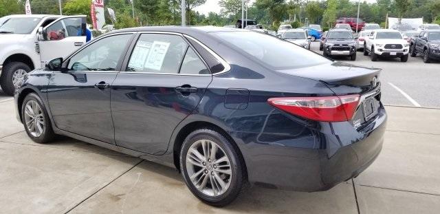 8755-toyota-camry-2016-
