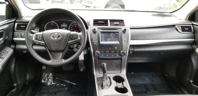 8760-toyota-camry-2016-