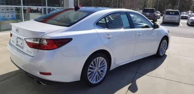 8831-lexus-es-2016-9000