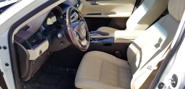 8835-lexus-es-2016-9000