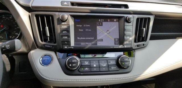 8857-toyota-rav4hybrid-2016-4454