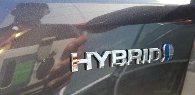 8865-toyota-rav4hybrid-2016-4454
