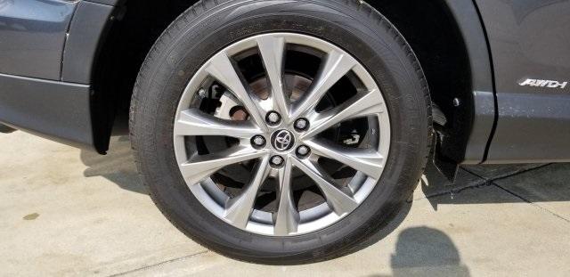 8866-toyota-rav4hybrid-2016-4454