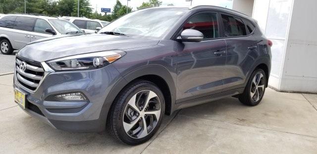 8869-hyundai-tucson-2016-84432a45