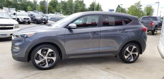 8870-hyundai-tucson-2016-84432a45