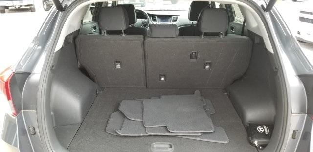 8884-hyundai-tucson-2016-84432a45
