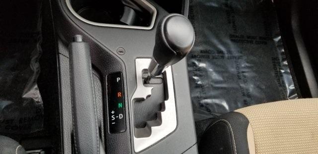 8901-toyota-rav4-2016-4442