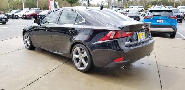 8909-lexus-is-2016-9510