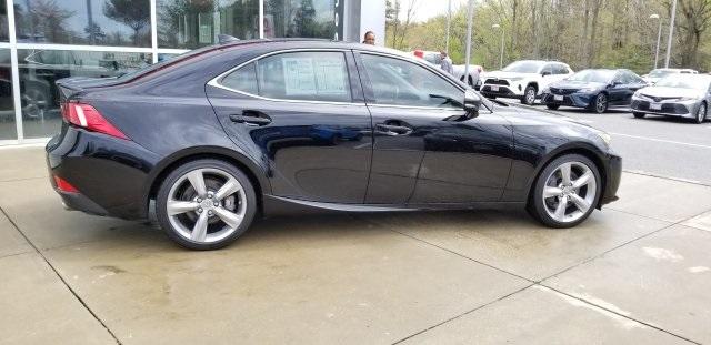 8912-lexus-is-2016-9510