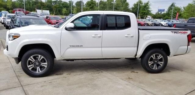 8931-toyota-tacoma-2016-