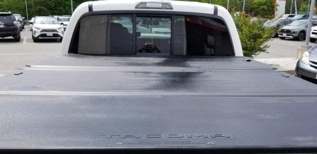 8934-toyota-tacoma-2016-